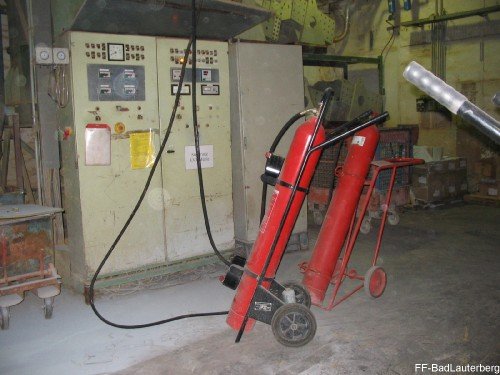 2009_04_24 Brand Exide Werk I 002